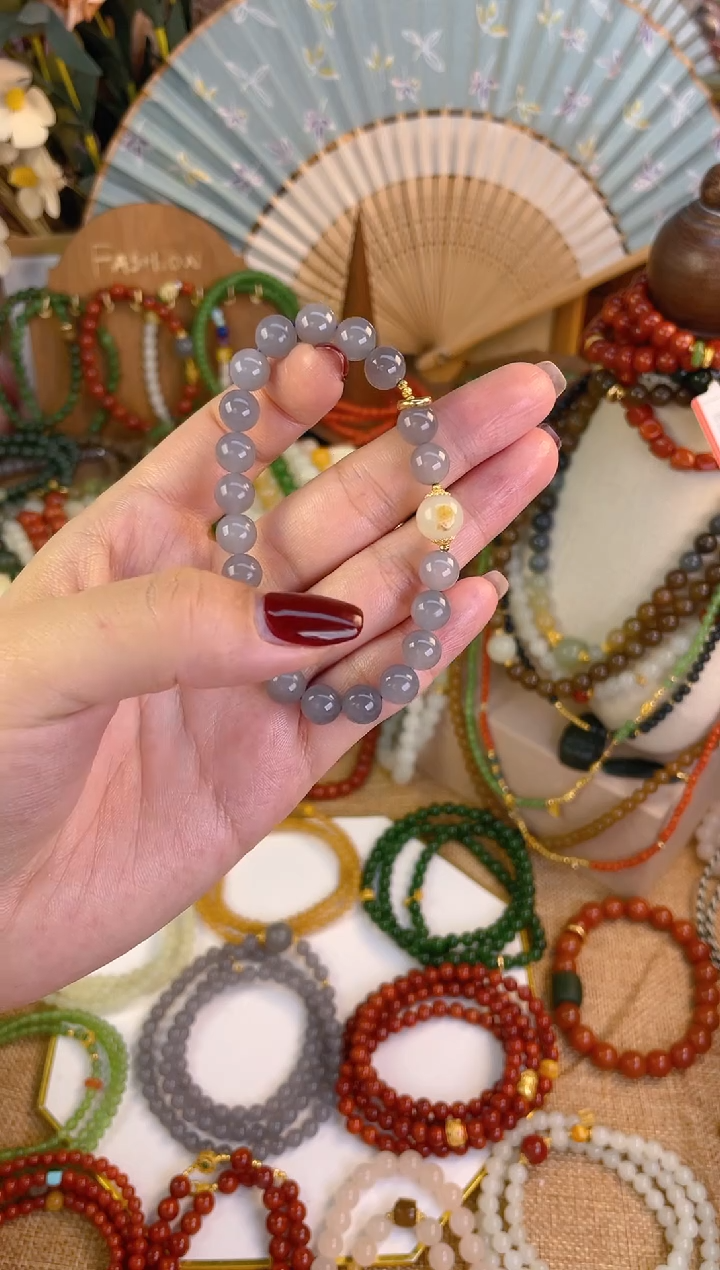 【闪购商品】和田玉手串18K金镶嵌烟紫