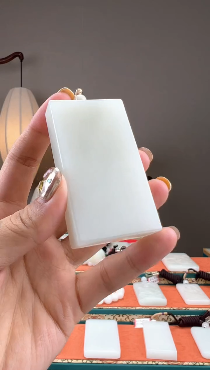 【闪购商品】和田玉颈饰未镶嵌1