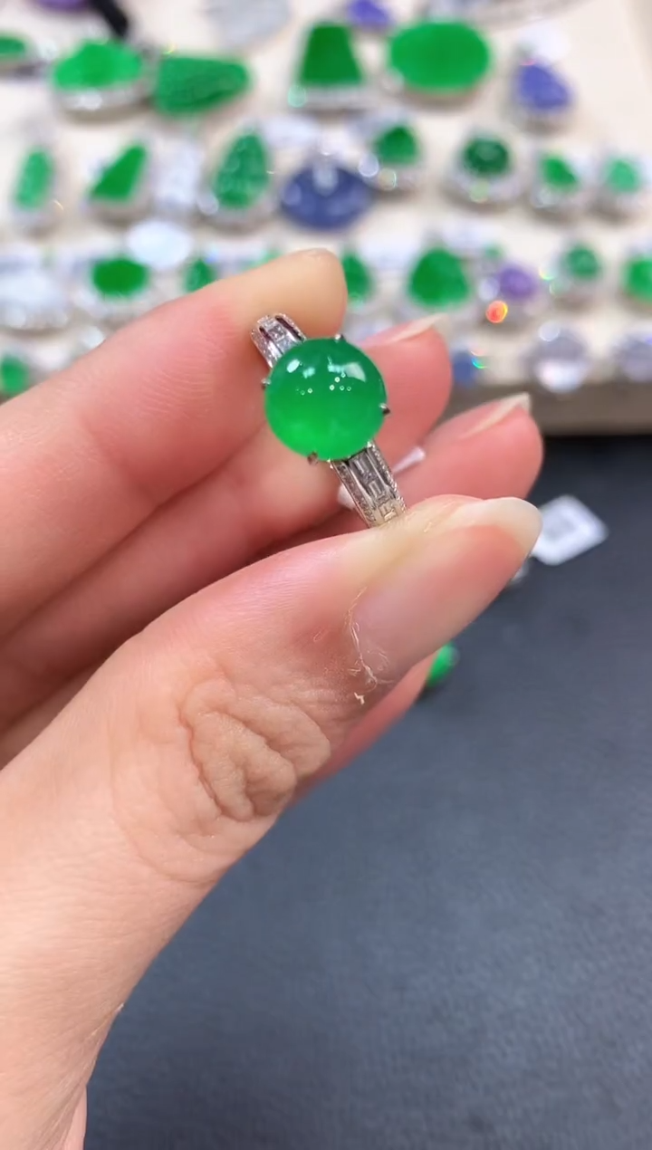 【闪购商品】翡翠戒指18K金镶嵌m46       