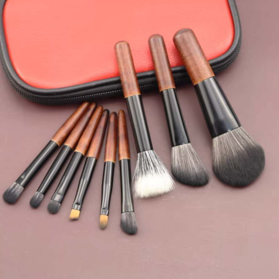 斜坡面点彩腮红刷便携实用适合新手学生化妆用02