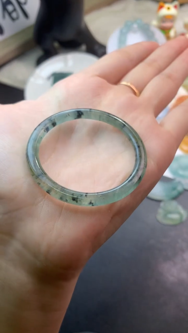 定制翡翠未镶嵌毛货