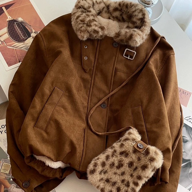 千金风白色环保毛领短女冬季新款2025原创时尚气质蝴蝶结外套8822