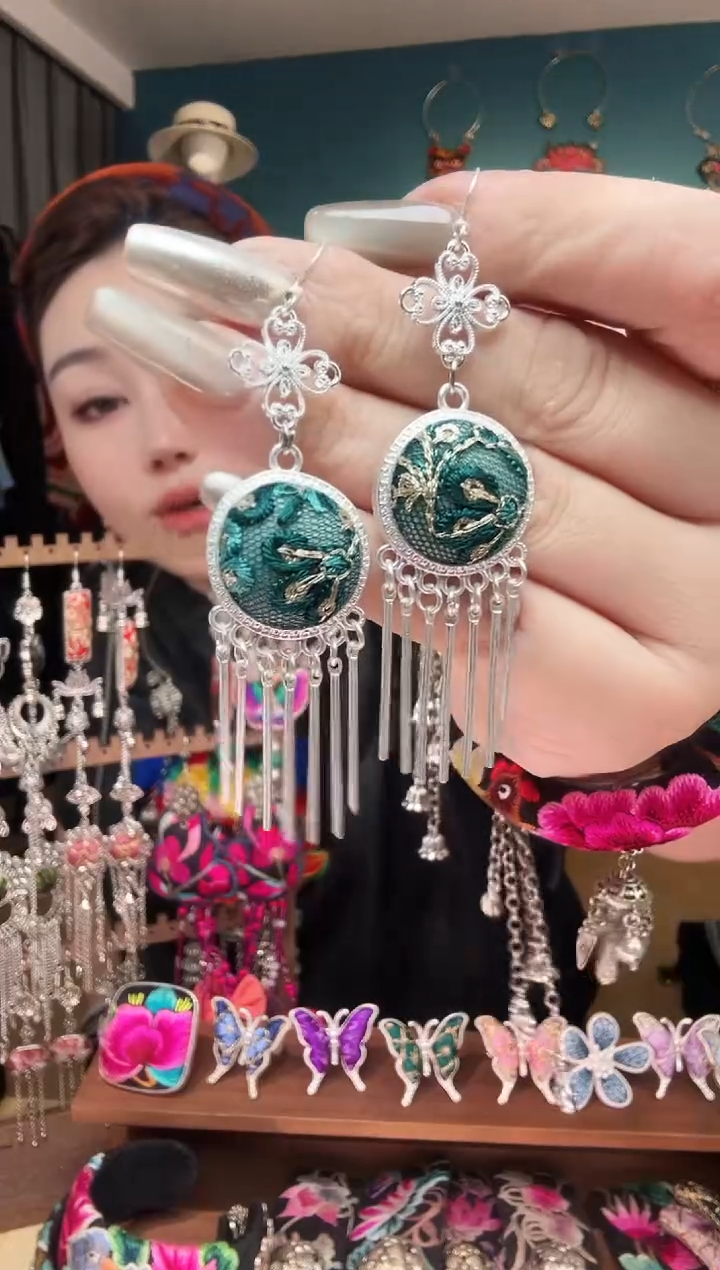 刺绣纯手工民族风刺绣耳环