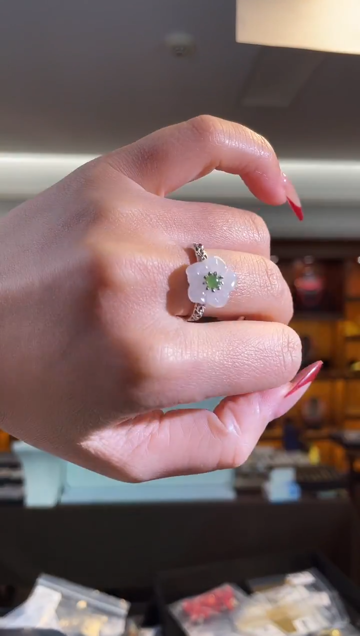 未镶嵌戒指和田玉（多样性发一件）