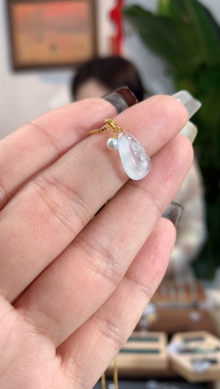 翡翠18K金镶嵌吊坠(不含链)如意