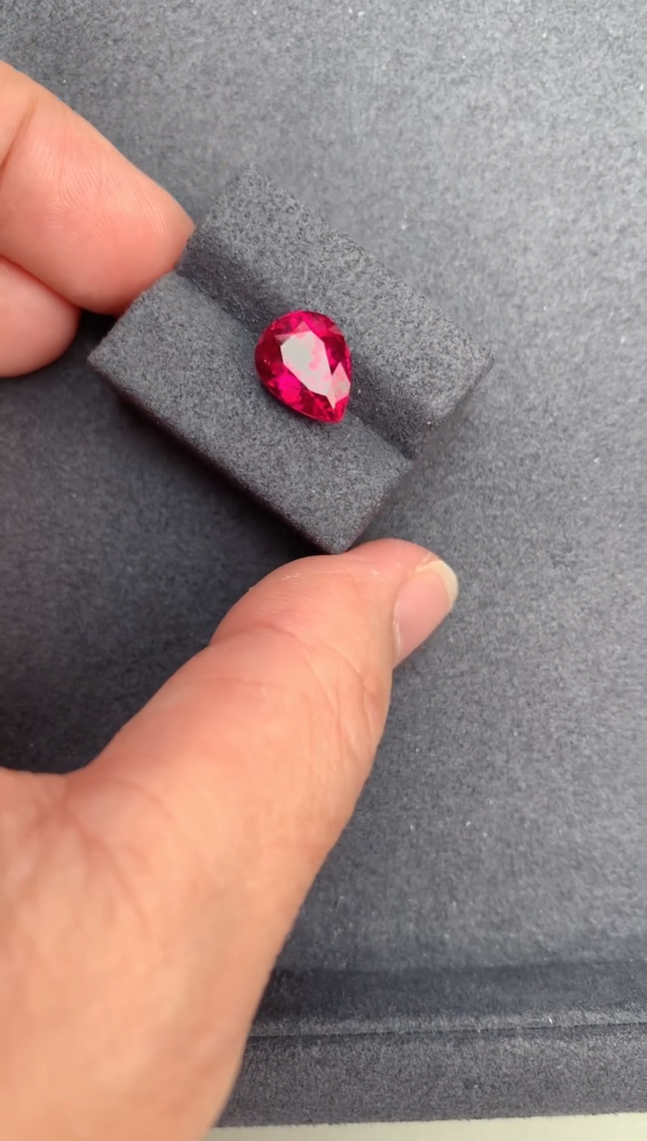 【闪购商品】碧玺裸石未镶嵌3.5ct卢比莱