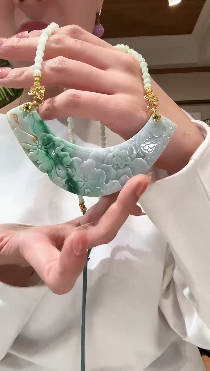【闪购商品】翡翠颈饰未镶嵌国风