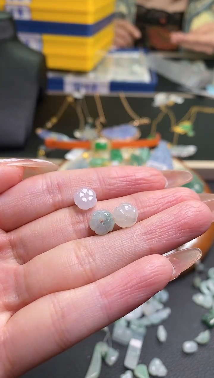 【闪购商品】翡翠颈饰未镶嵌翡翠净货28034