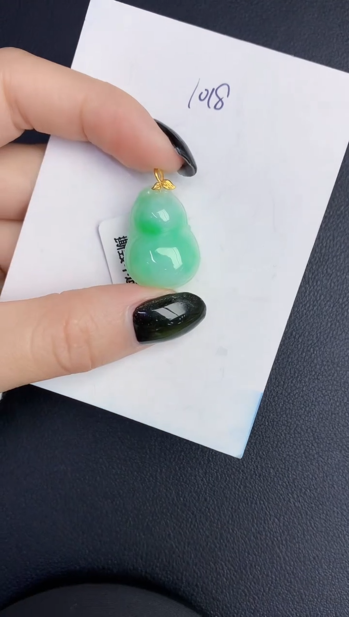 【闪购商品】翡翠颈饰18K金镶嵌000000000