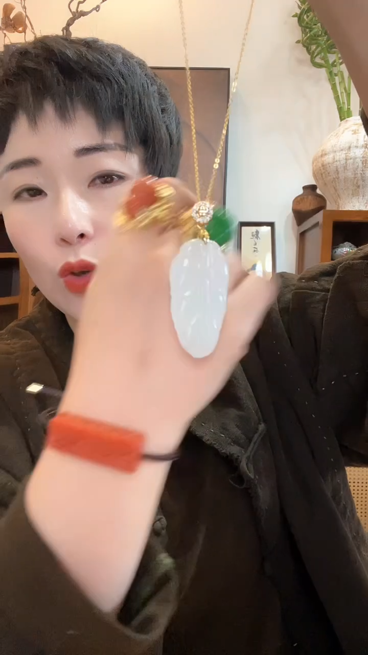 吊坠(赠链)未镶嵌翡翠775