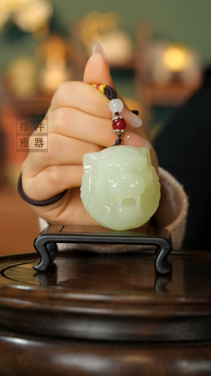 玉《虎虎生威》摆件