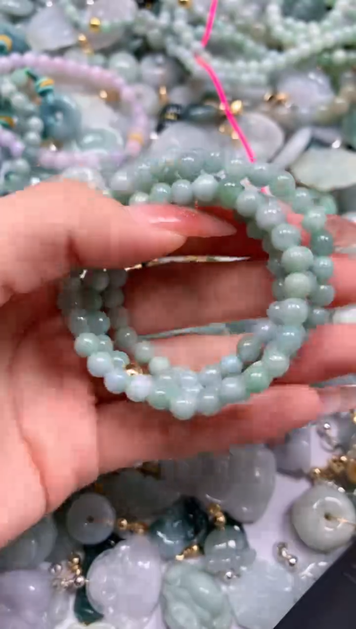 翡翠未镶嵌吊坠(不含链)8199