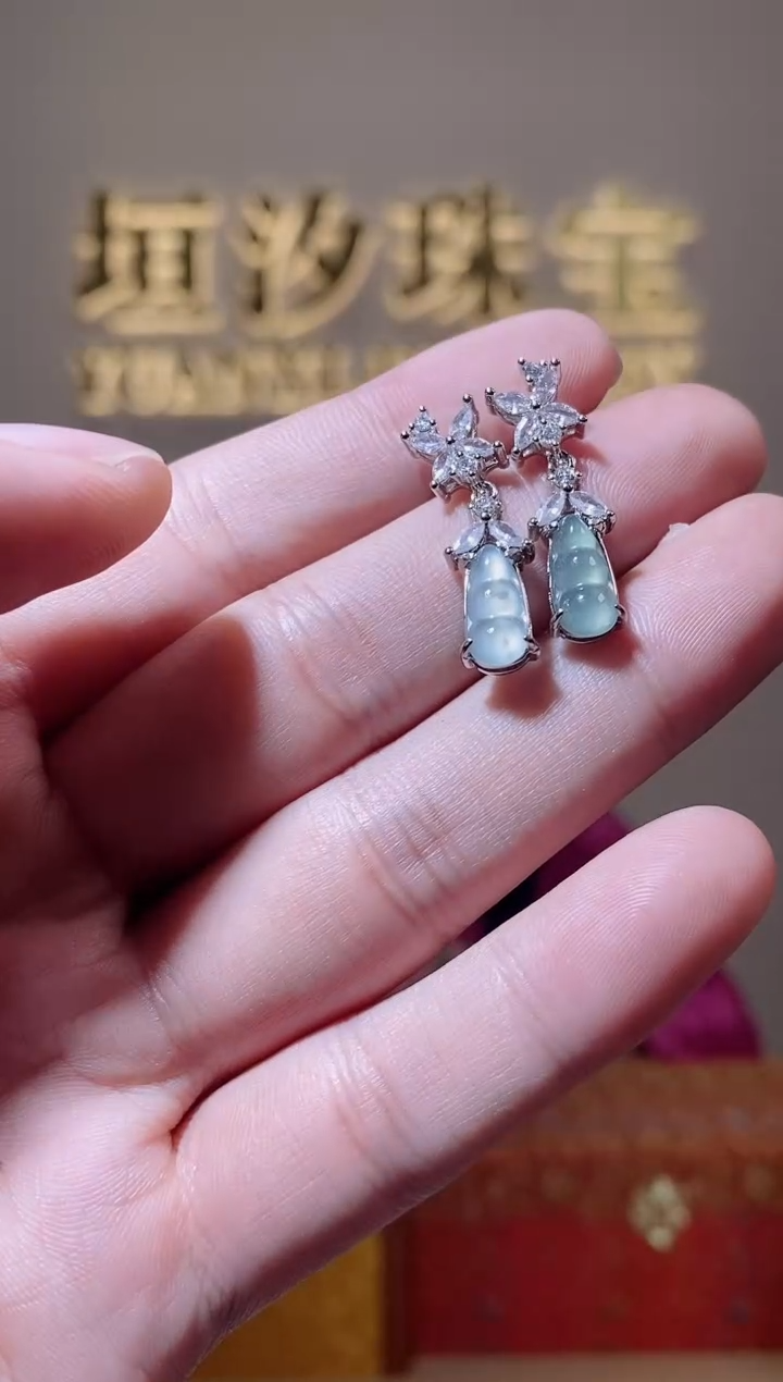 【闪购商品】翡翠颈饰未镶嵌天然A货翡翠耳钉（多样性发货）