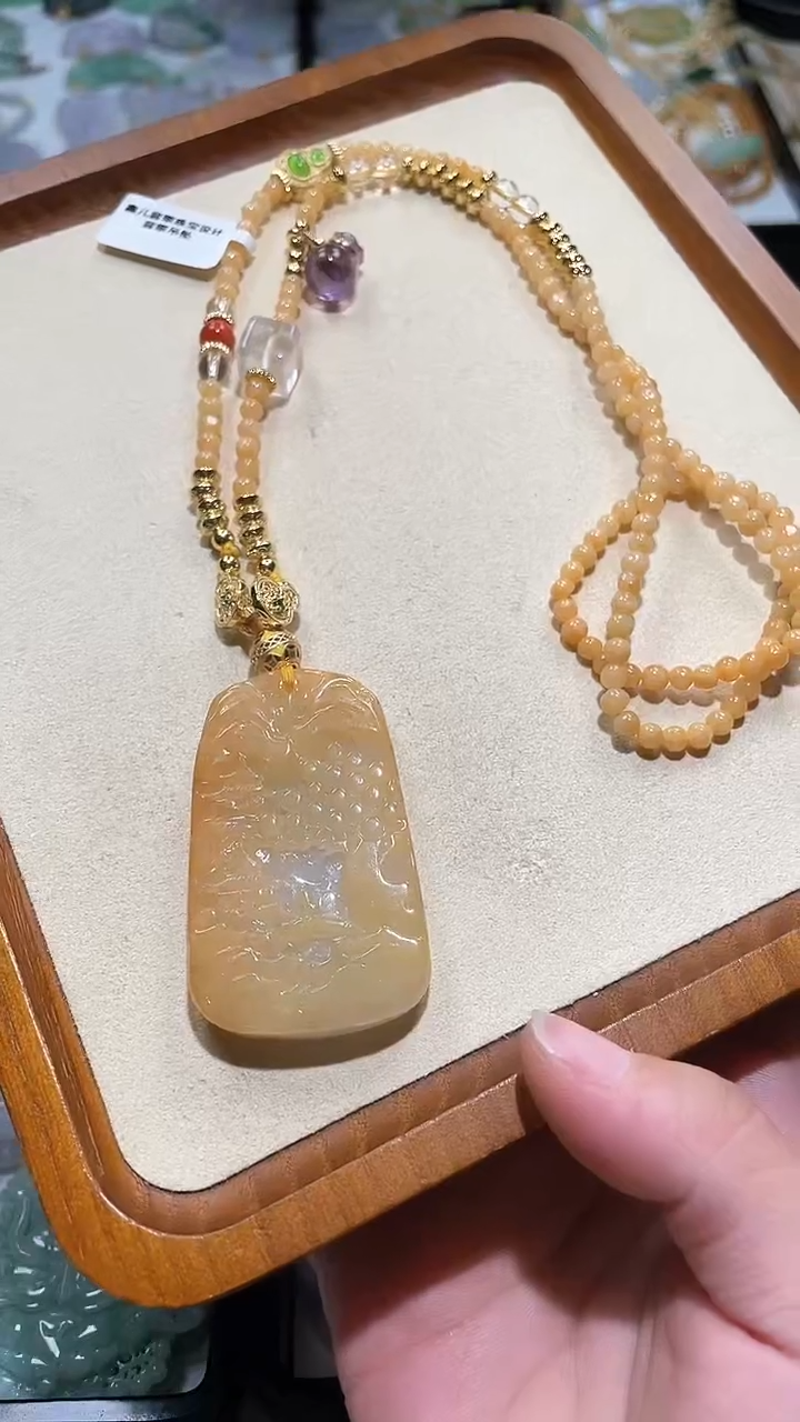 【闪购商品】翡翠颈饰未镶嵌吊坠