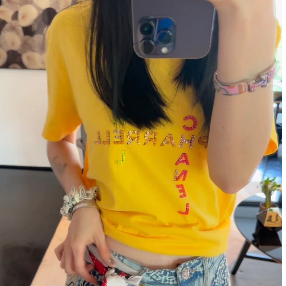 99新 Chanel/香奈儿 Chanel香奈儿 菲董联名黄色亮片刺绣T恤 M码