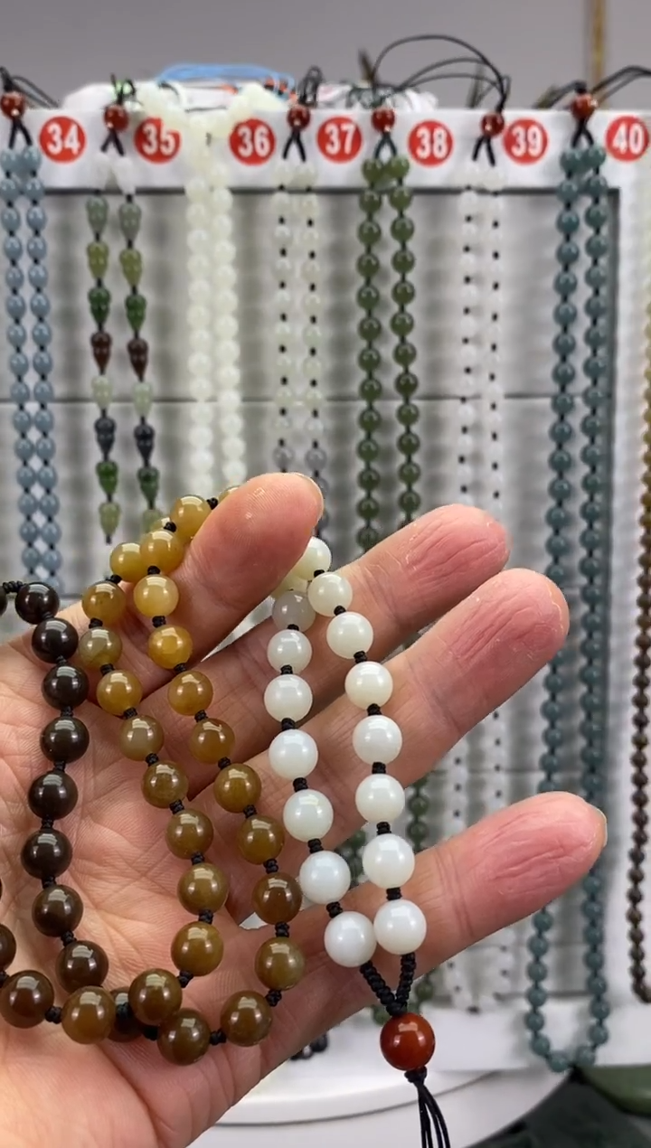 颈饰未镶嵌和田玉乐*呵8