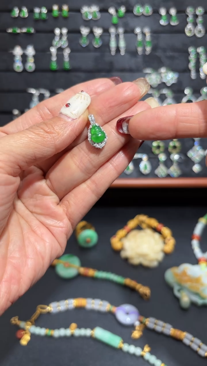 【闪购商品】翡翠颈饰银S925镶嵌葫芦/支持复检/一件