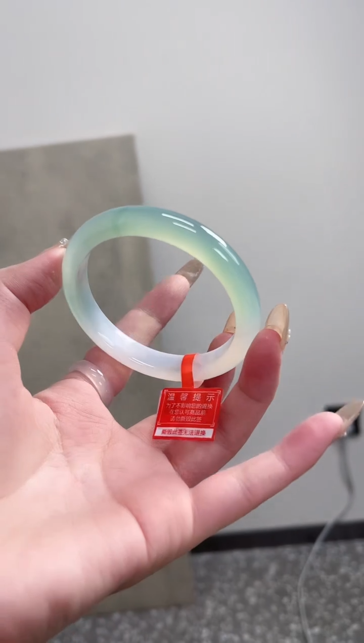 【闪购商品】玛瑙/玉髓手镯未镶嵌58圈 需要包容