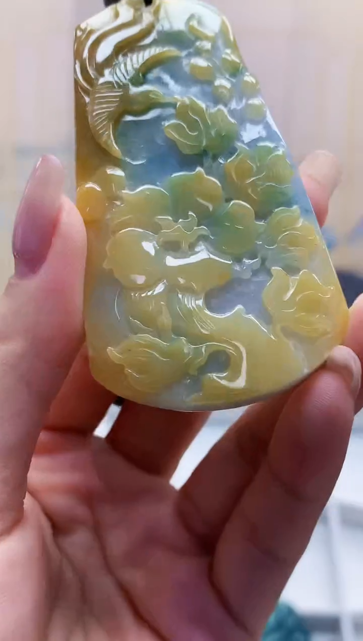 定制翡翠未镶嵌5060lr-毛货挂件135