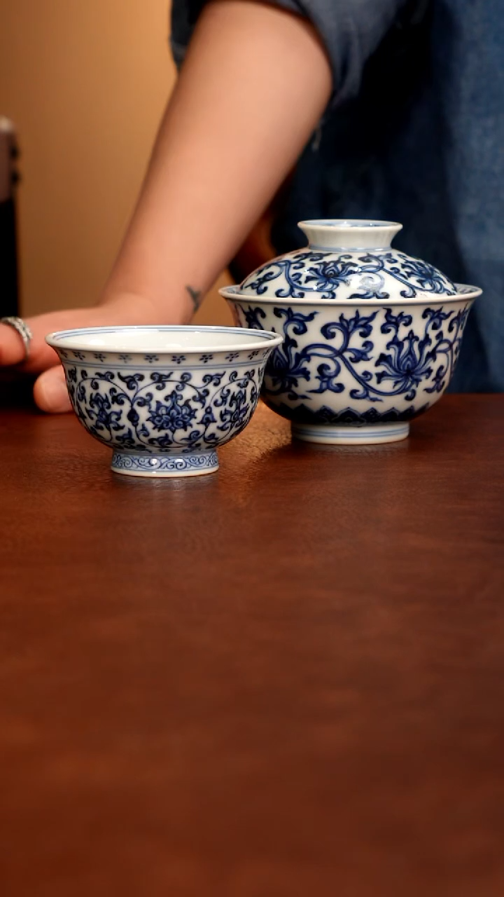 摆件陶景德镇瓷器，青花瓷手绘茶具~