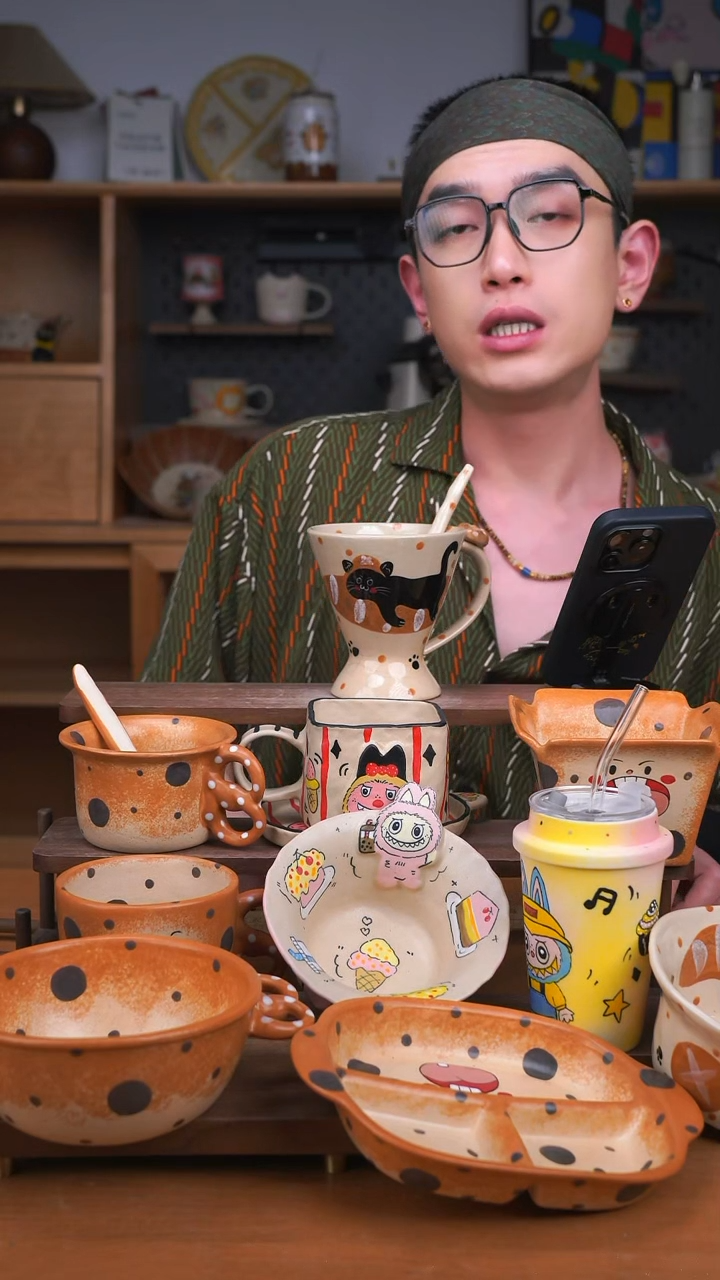 杯子景德镇可爱设计师款陶瓷（送勺）