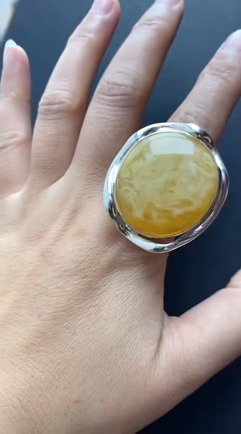 【闪购商品】琥珀裸石银S925镶嵌蜜蜡戒指