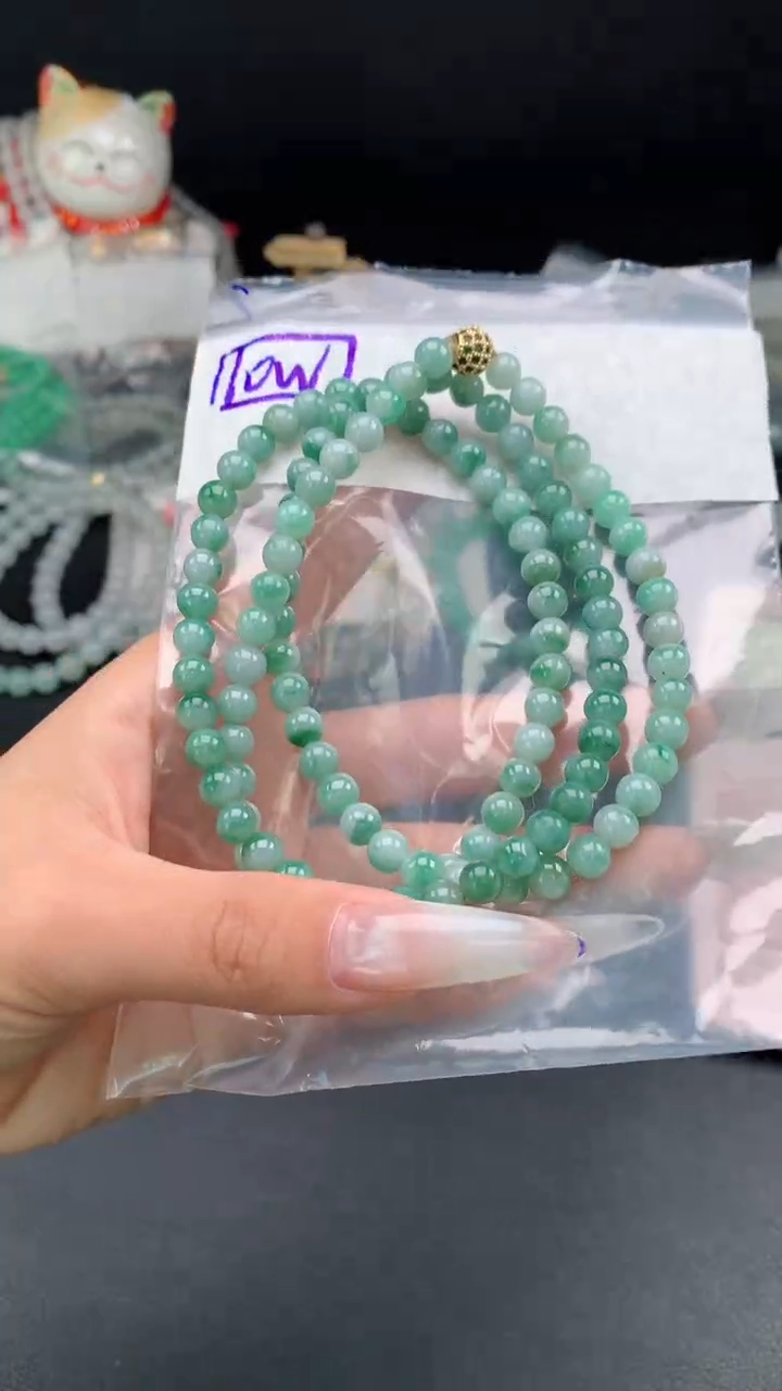 未镶嵌挂件翡翠7卡6.4