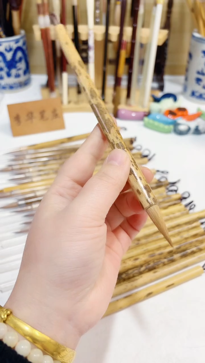 天然花梅露黄狼小 黄狼北尾中楷毛笔1支 出锋3.0 口径0.8