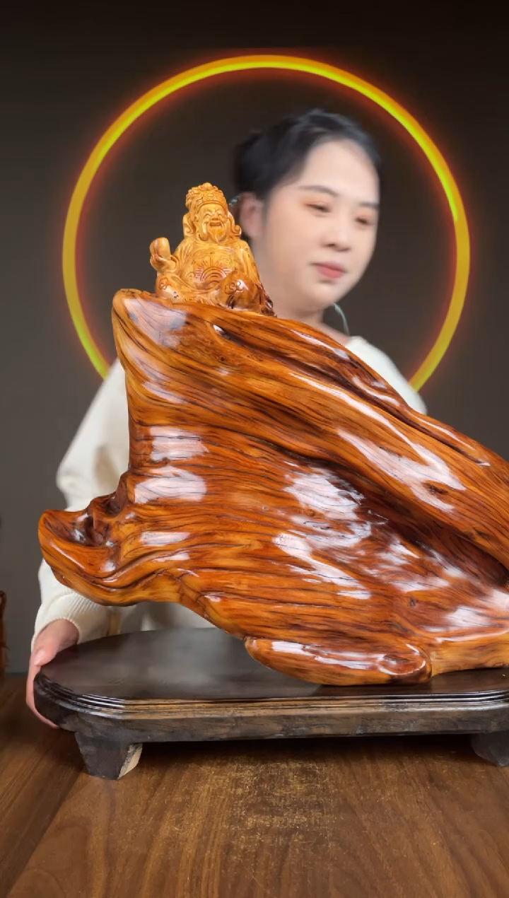 【闪购商品】柏木（崖柏）手工摆件,先抢先得!383