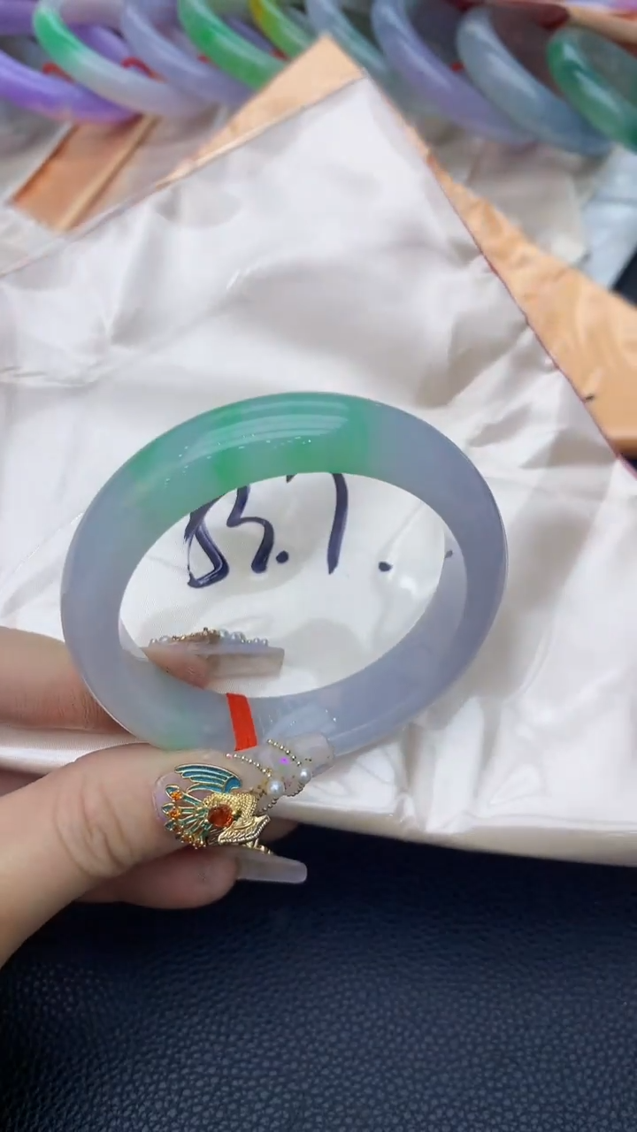 【闪购商品】翡翠手镯未镶嵌0733307323