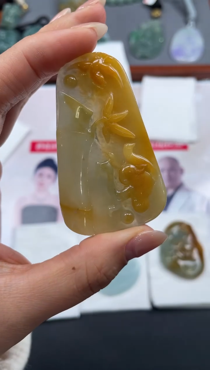 【闪购商品】定制翡翠未镶嵌03-09HDJT0154011