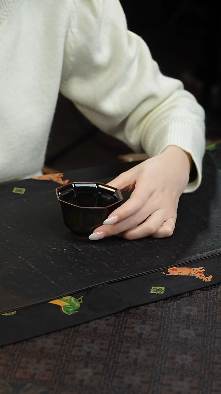 瓷2****1黄灿 龙窑 八方杯·不挑