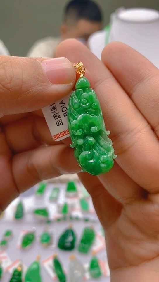 【闪购商品】翡翠颈饰18K金镶嵌新号开播，全场乱卖