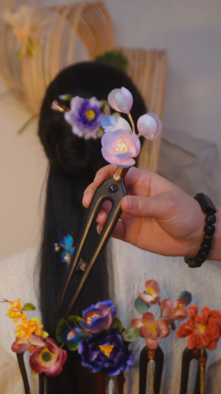 【闪购商品】木非遗桑蚕丝绒花胖绒掐丝木簪边夹日常