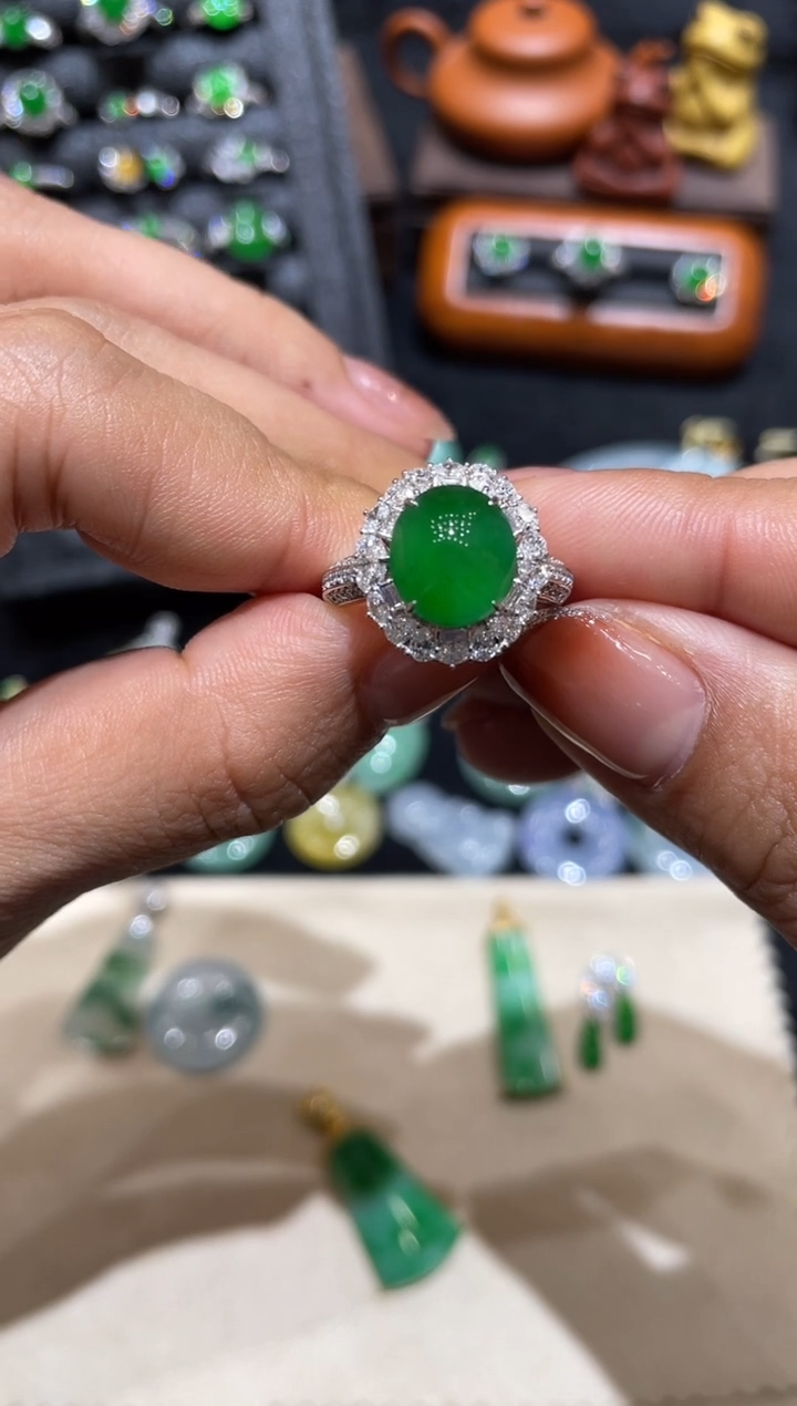 【闪购商品】翡翠戒指18K金镶嵌蛋面48小时鉴赏期