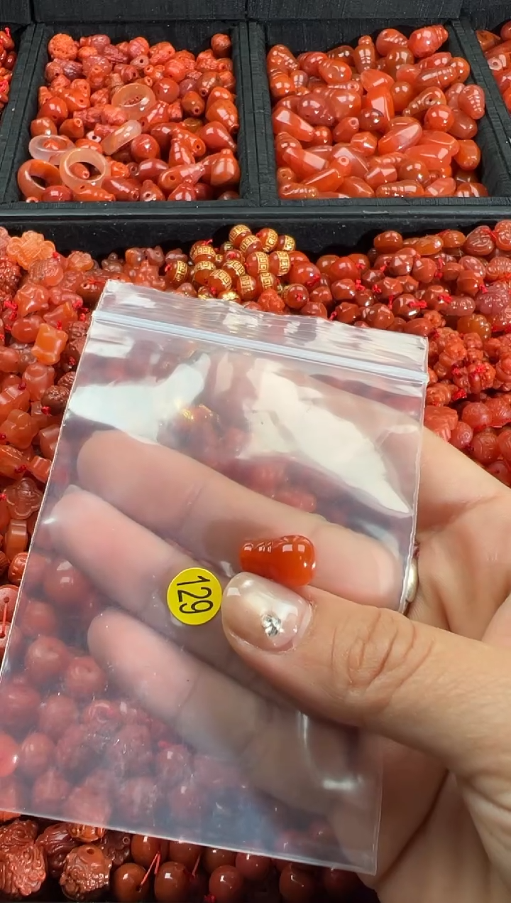 【闪购商品】南红玛瑙手链未镶嵌1