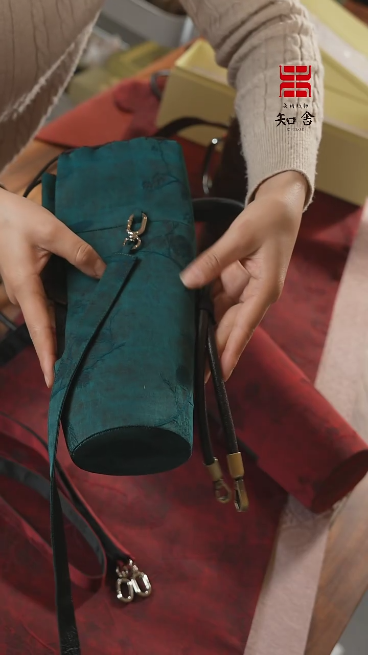 【闪购商品】传家壶袋............