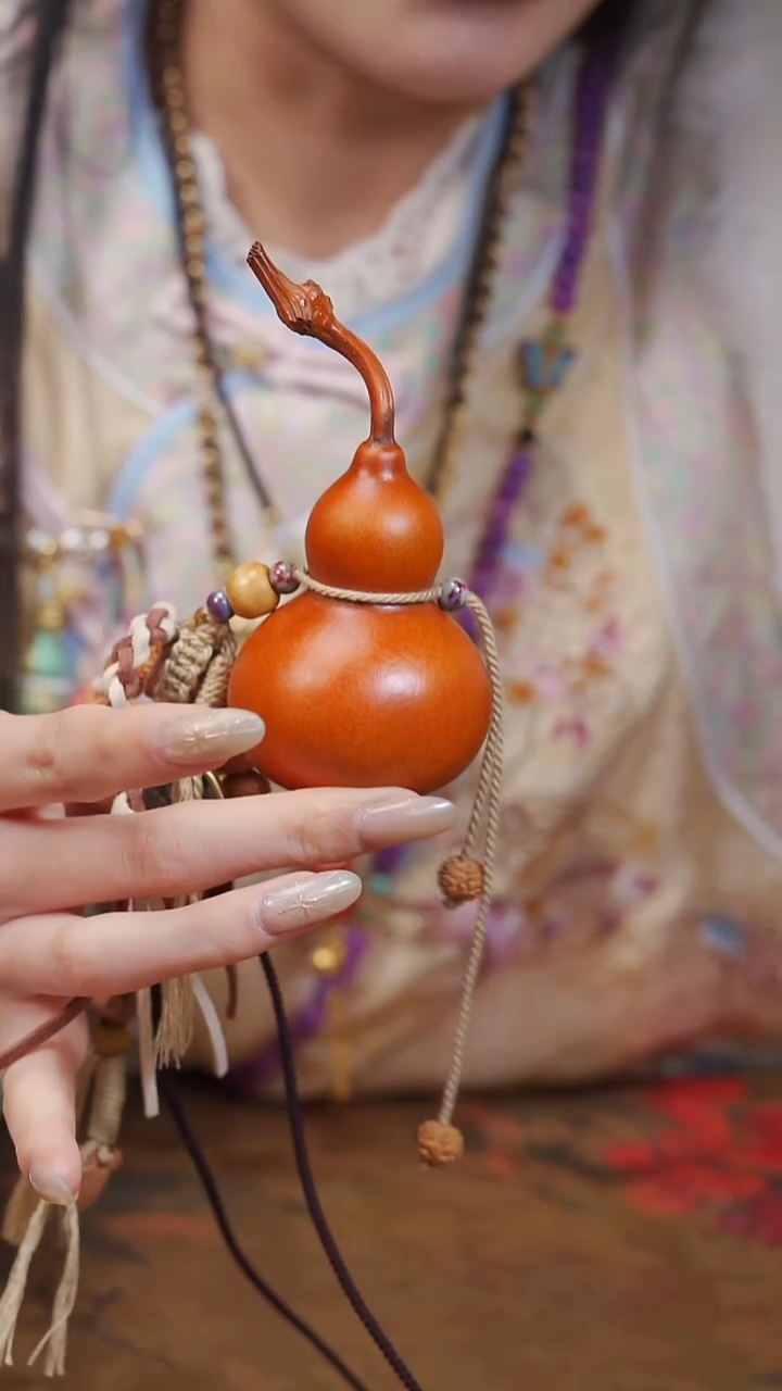 248漆艺工艺小葫芦68