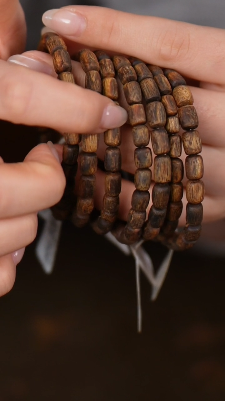 【闪购商品】沉香手串7CG4G302036-4树心油