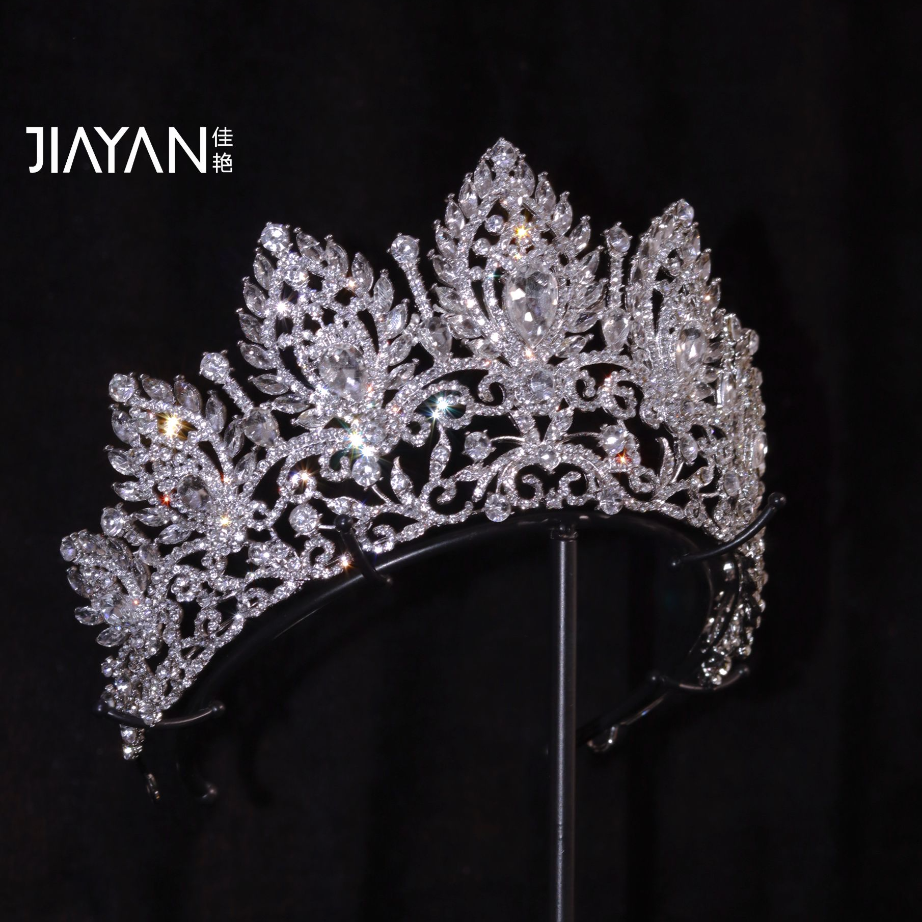 7024新款大气精致新娘皇冠简约百搭新娘头饰