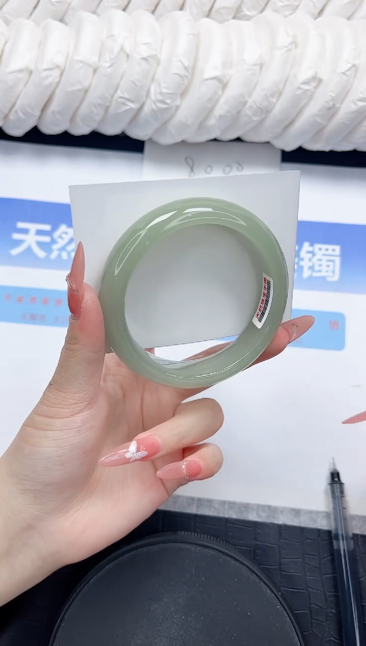 石英质玉手镯未镶嵌91-60