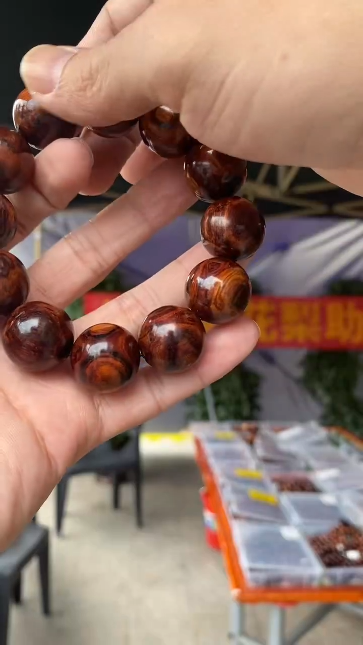 黄花梨/降香黄檀海南黄花梨正心纹2.0手串（399）