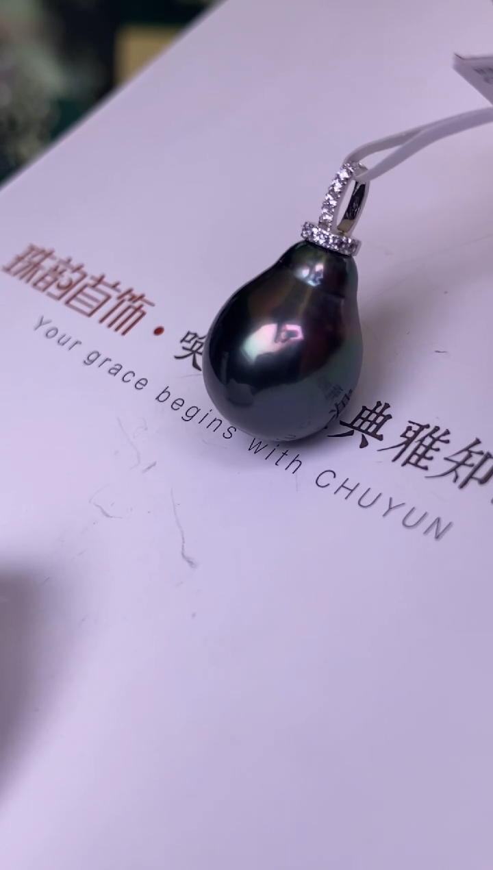 海水珍珠18K金镶嵌颈饰1