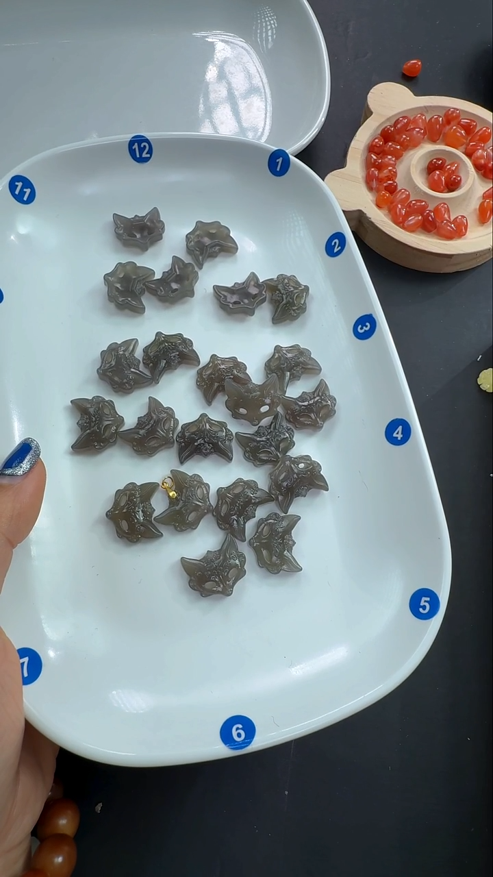 吊坠(不含链)银S925镶嵌和田玉A1多样性发其一