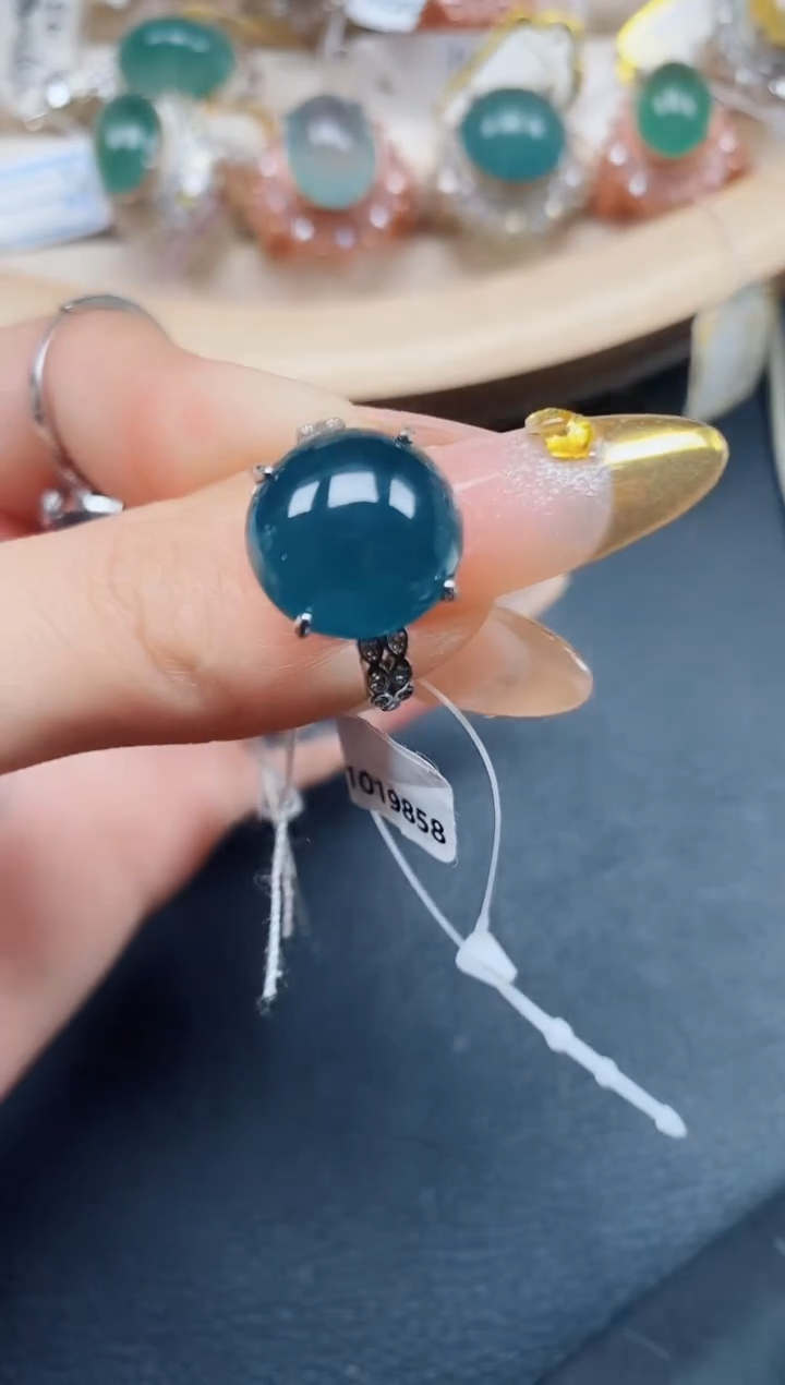 【闪购商品】翡翠戒指银S925镶嵌翡翠