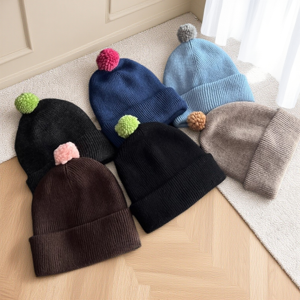 2025秋冬新款可爱彩色毛球针织帽子女保暖护耳包头帽韩版毛线帽子