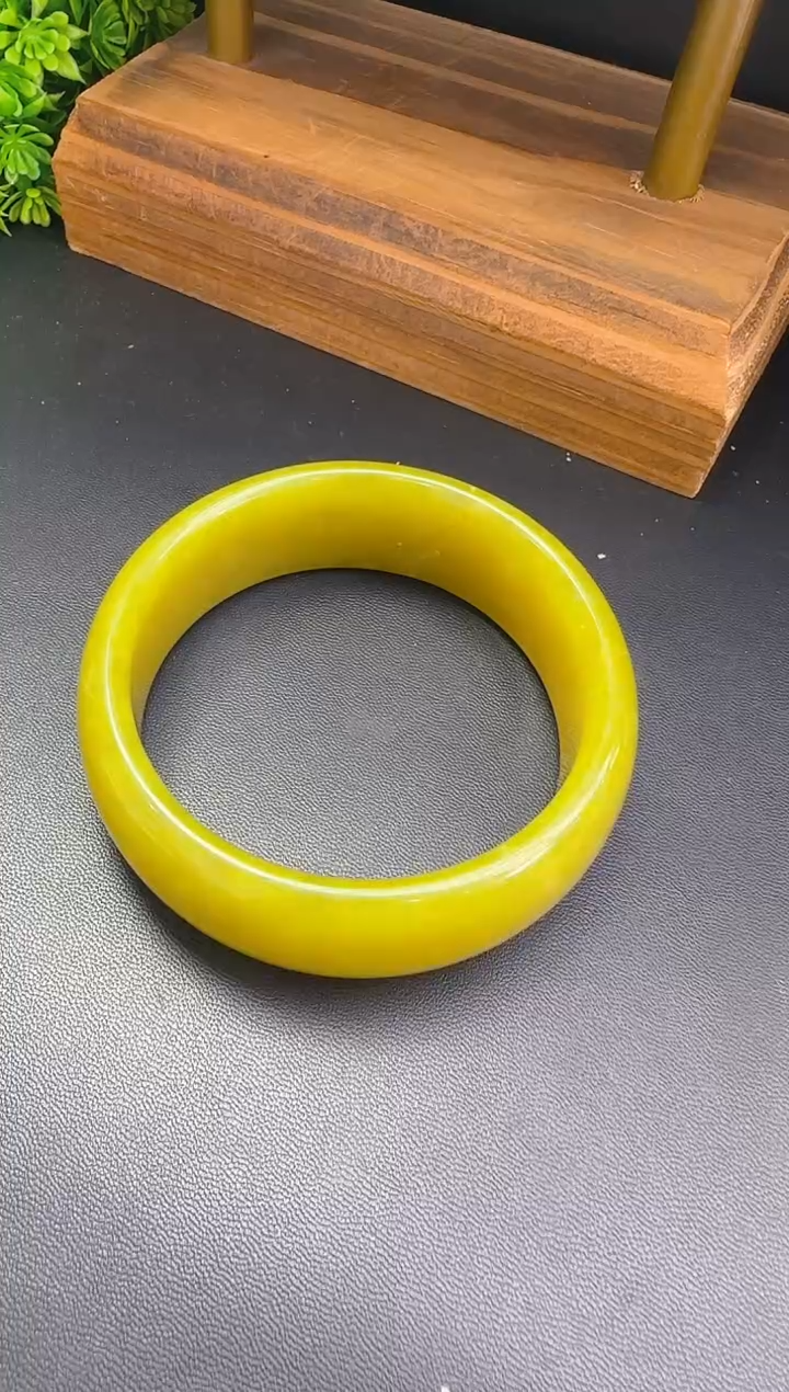 【闪购商品】岫玉手镯未镶嵌手镯