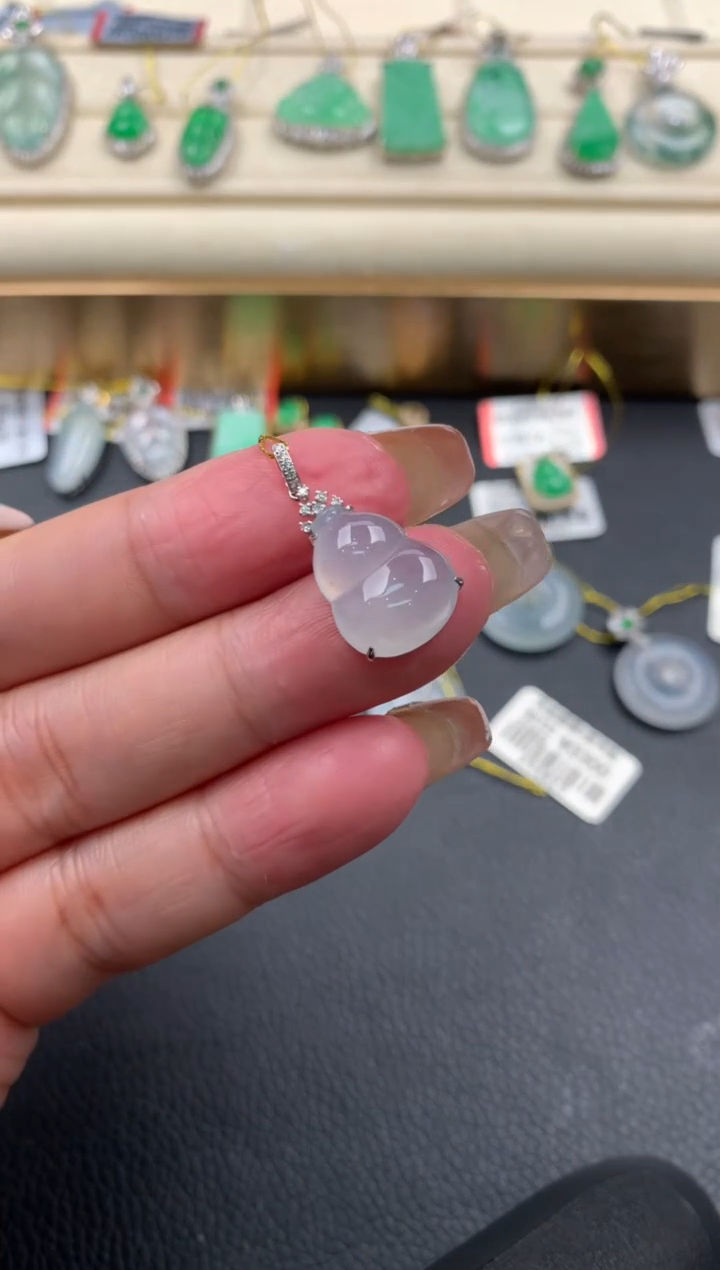 【闪购商品】翡翠颈饰18K金镶嵌Q129