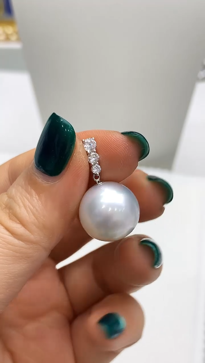 【闪购商品】海水珍珠吊坠18K金镶嵌164 15-16mm