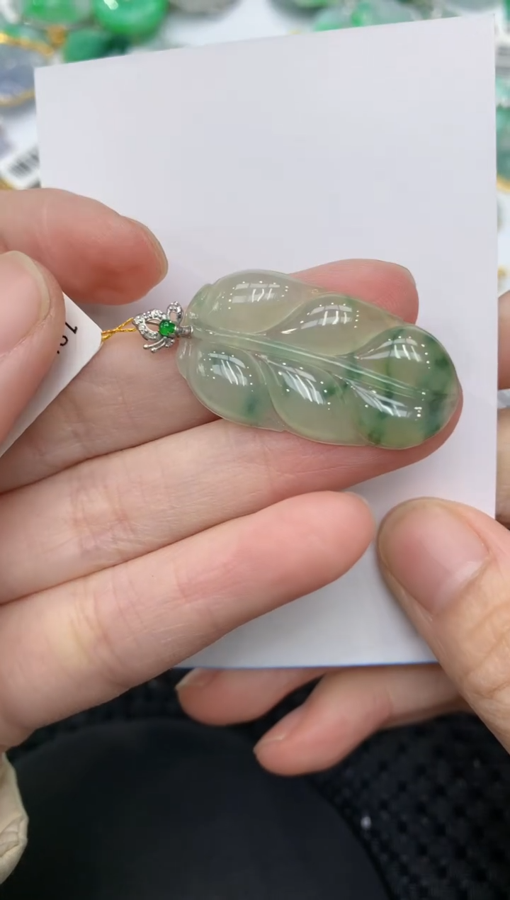 【闪购商品】翡翠颈饰18K金镶嵌111111111111